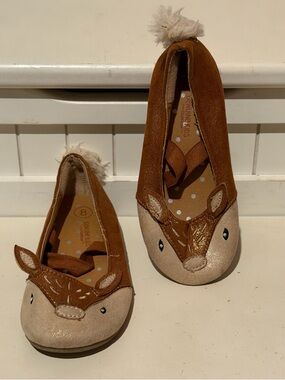 OshKosh B'gosh Brown and Cream Deer Ballet Flats with Pom Pom
